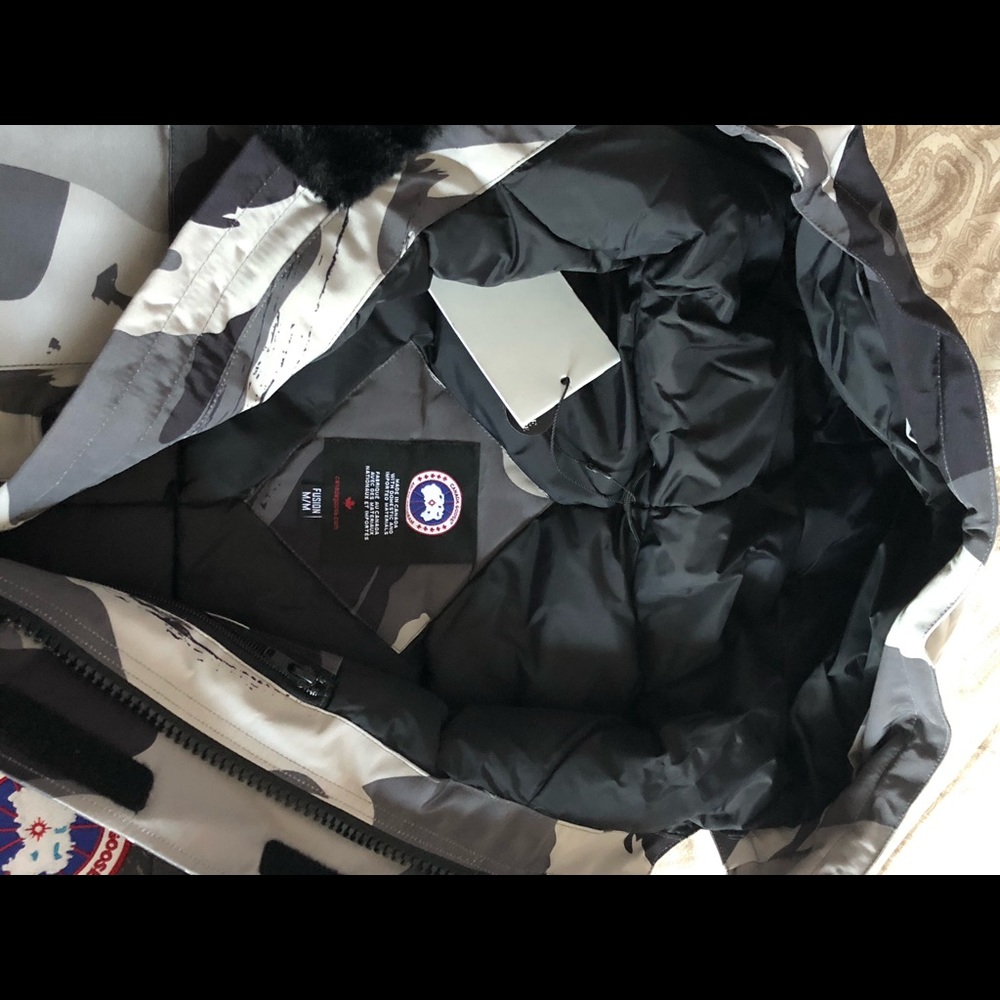 Puffer winter jacket - Picture 3 of 4